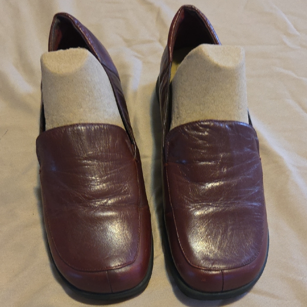 Cougar Brown Leather Slip-On Loafers,once Used
